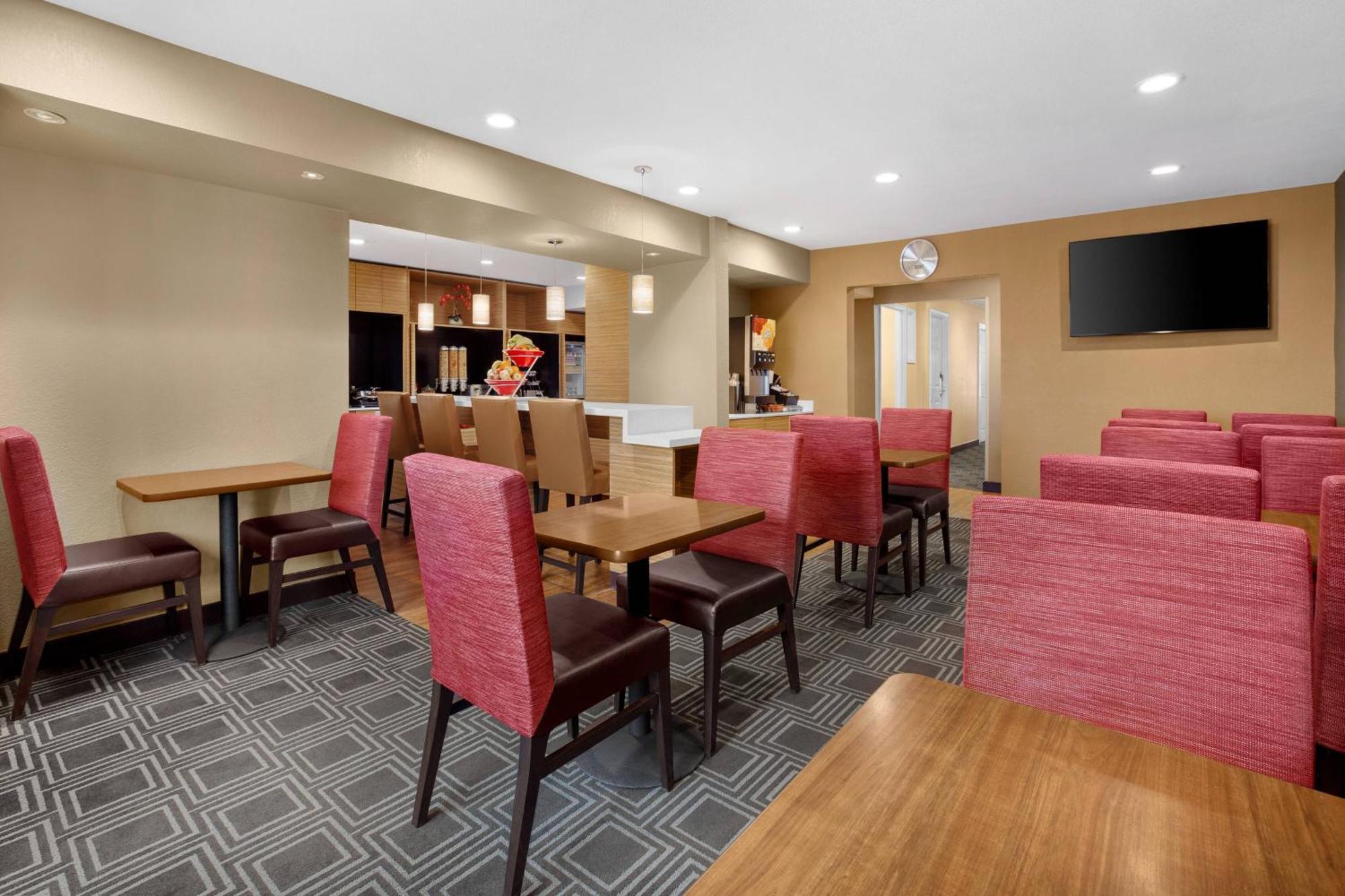 Towneplace Suites By Marriott Boulder Broomfield/Interlocken Exterior photo