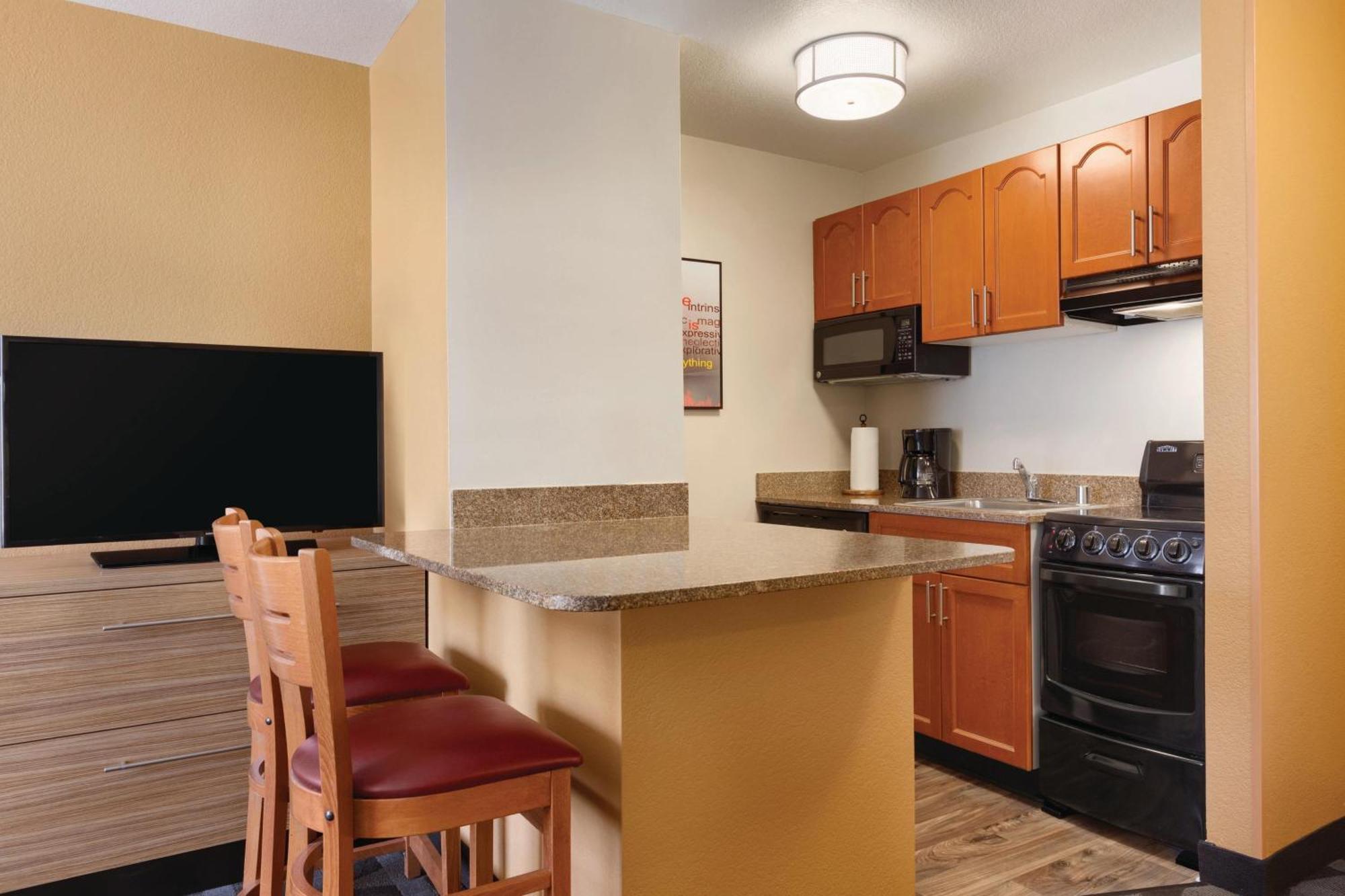 Towneplace Suites By Marriott Boulder Broomfield/Interlocken Exterior photo