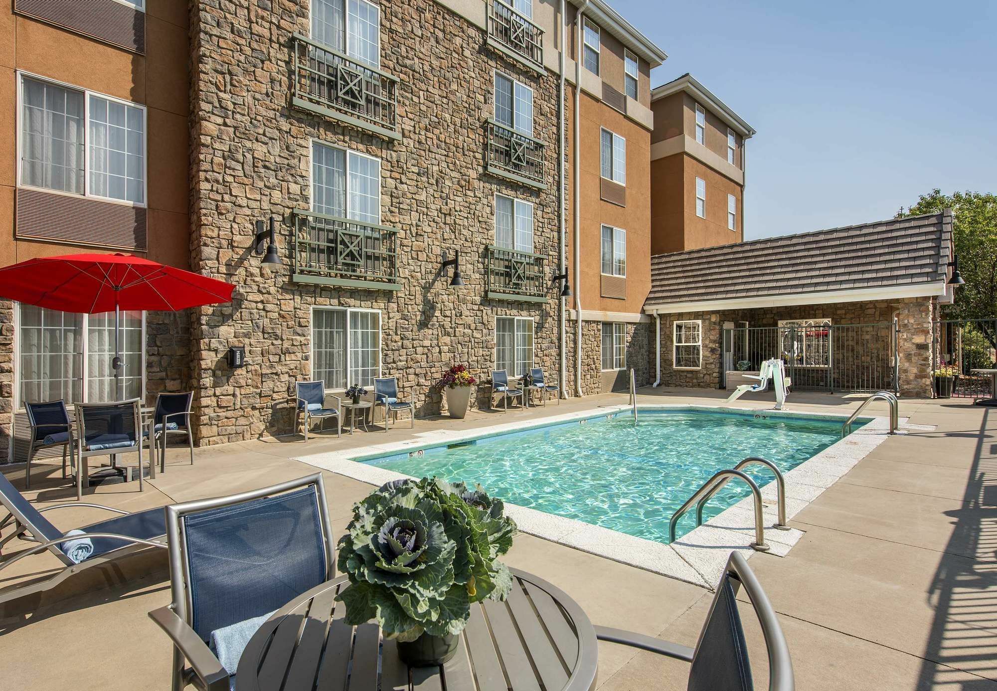 Towneplace Suites By Marriott Boulder Broomfield/Interlocken Exterior photo